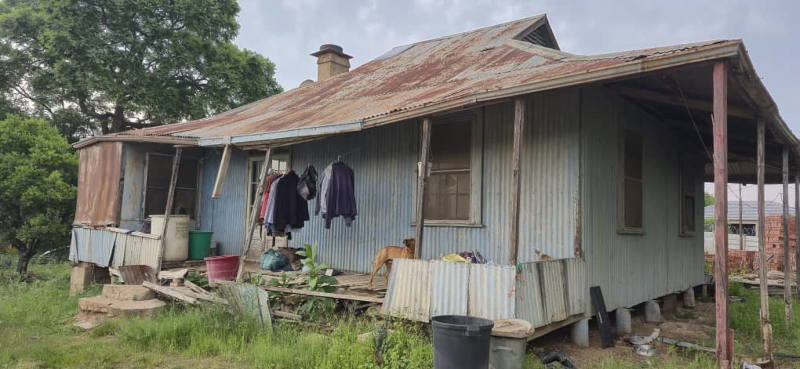 corrugated-iron-house-bulawayo