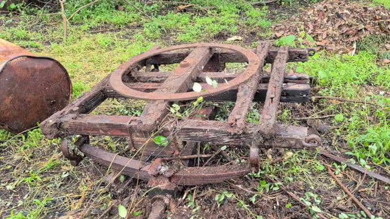 Pioneer Ox Wagon Table Raw Materials
