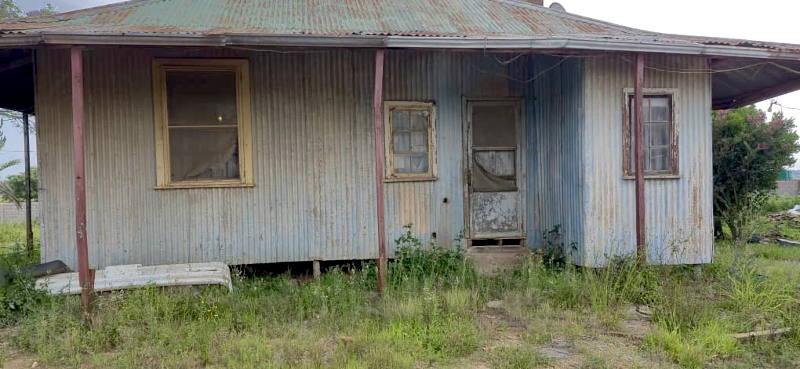 railway-house